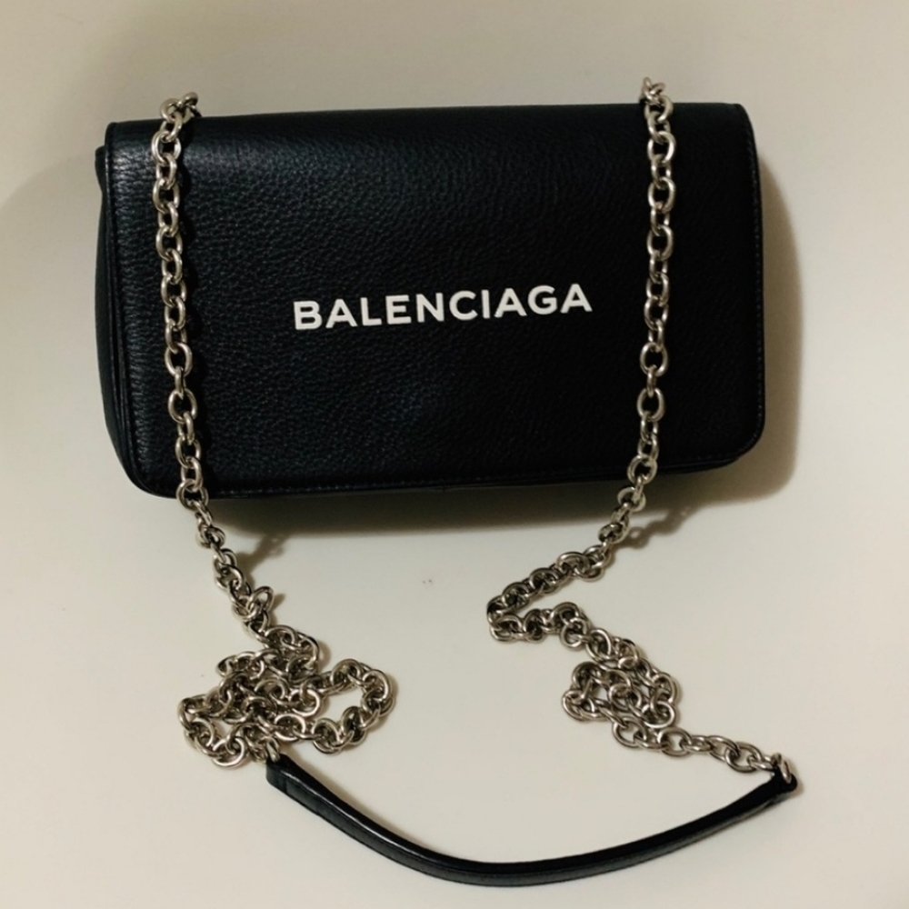 Balenciaga Everyday Chain Bag
